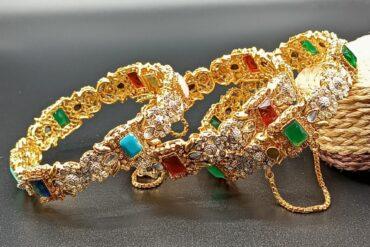 CARNATION BANGLES \ KARAS