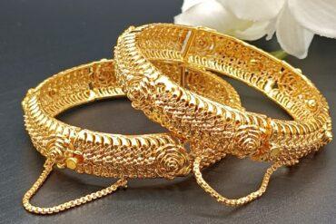 PREET BANGLES \ KARAS